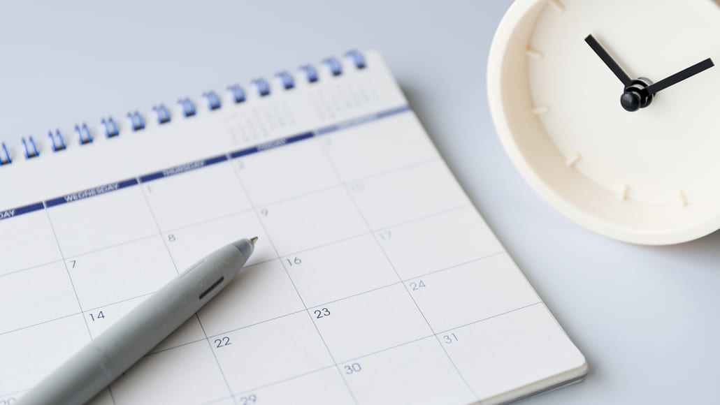 時計とスケジュールのイメージ